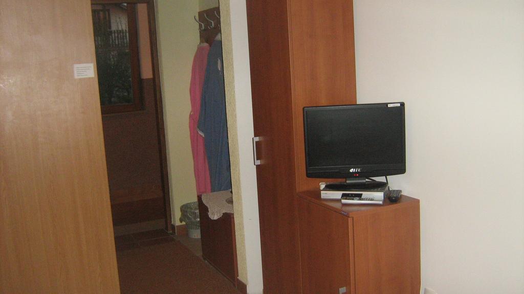 Farm Stay Lackovic Bilje Habitación foto