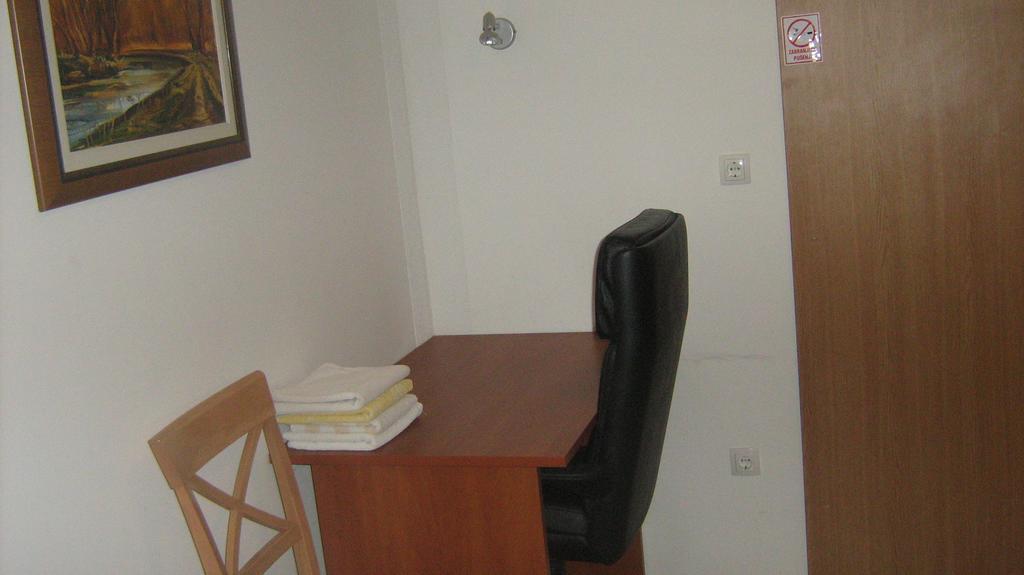 Farm Stay Lackovic Bilje Habitación foto