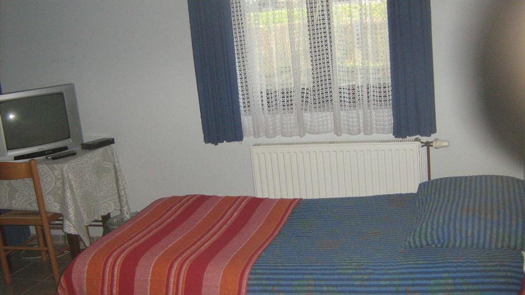 Farm Stay Lackovic Bilje Habitación foto